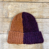 Checkity Alpaca hat in Aubergine Canela