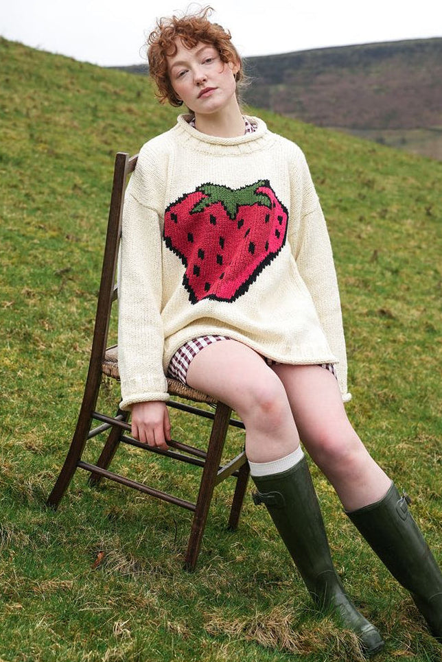 Strawberry Cotton Pullover