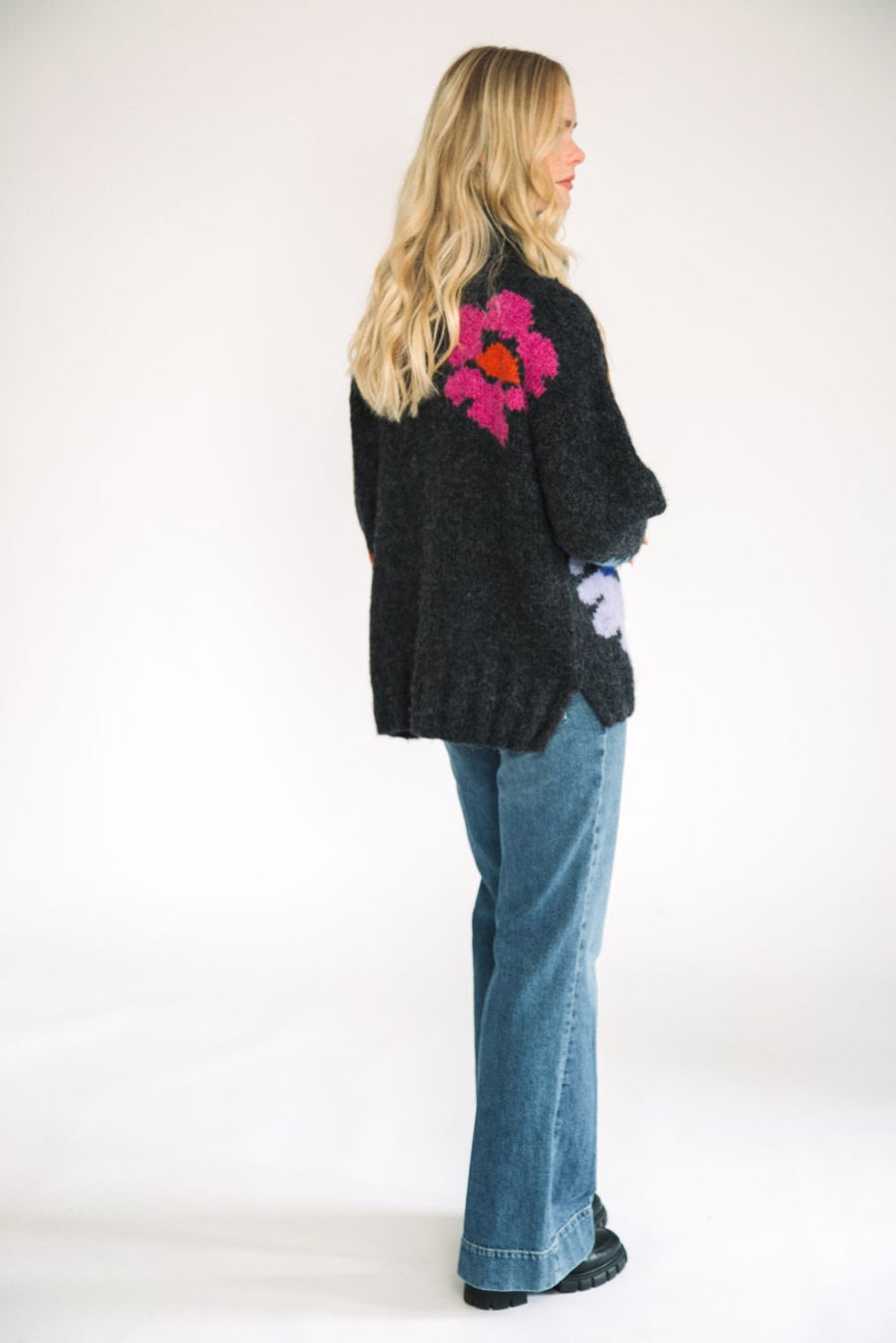 Mishow Christmas Red 3D Flower Alpaca Sweater MXE94Z2889